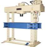 TMS-135 150 TON KOLLU MOTORLU GEER SİLİNDİRLİ ATÖLYE PRESİ (1)